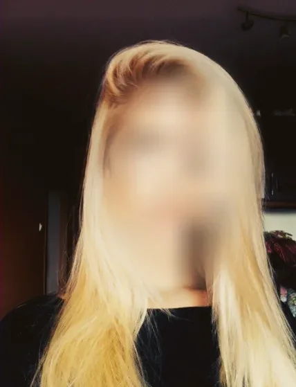 Charlotte, 28