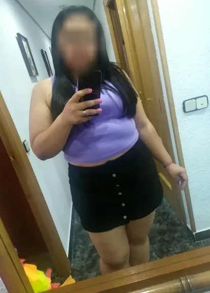 Chiara, 34
