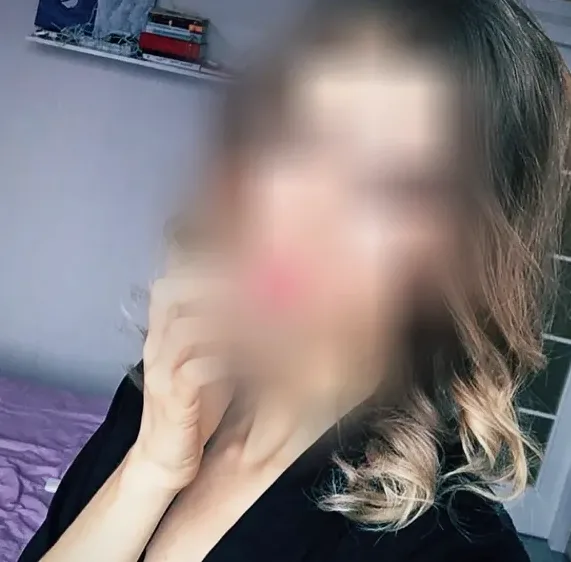 Dilara, 32