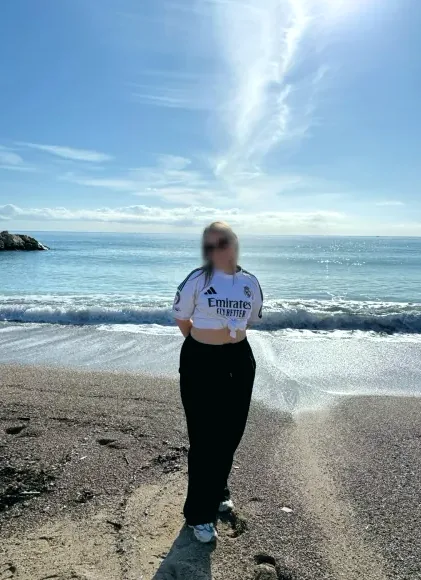 Fatma, 20
