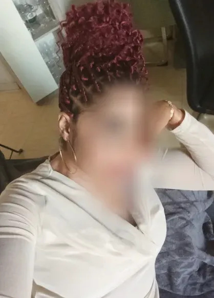Jasmin, 36