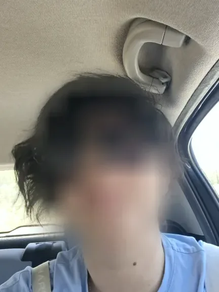 Josephine, 35
