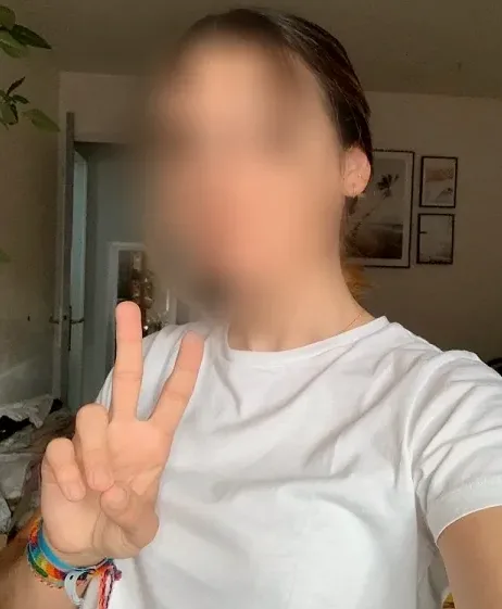 Marina, 29