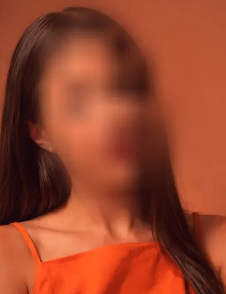 Marlene, 27