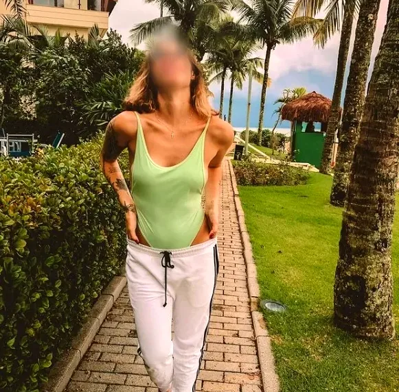 Merve, 29