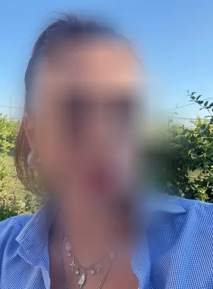 Nele, 28